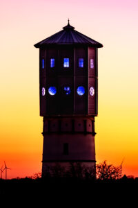 Wasserturm in Gütersloh bei Nacht-Bearbeitet