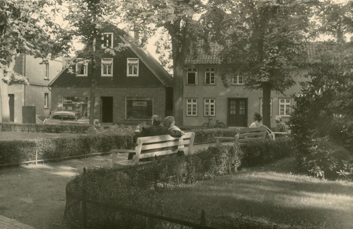 BB38992_dreiecksplatz