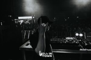 09-14 DJ’s in Town GT-104