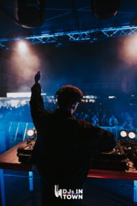 09-14 DJ’s in Town GT-25