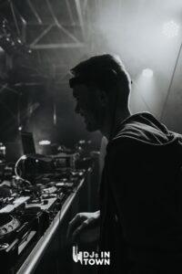 09-14 DJ’s in Town GT-65